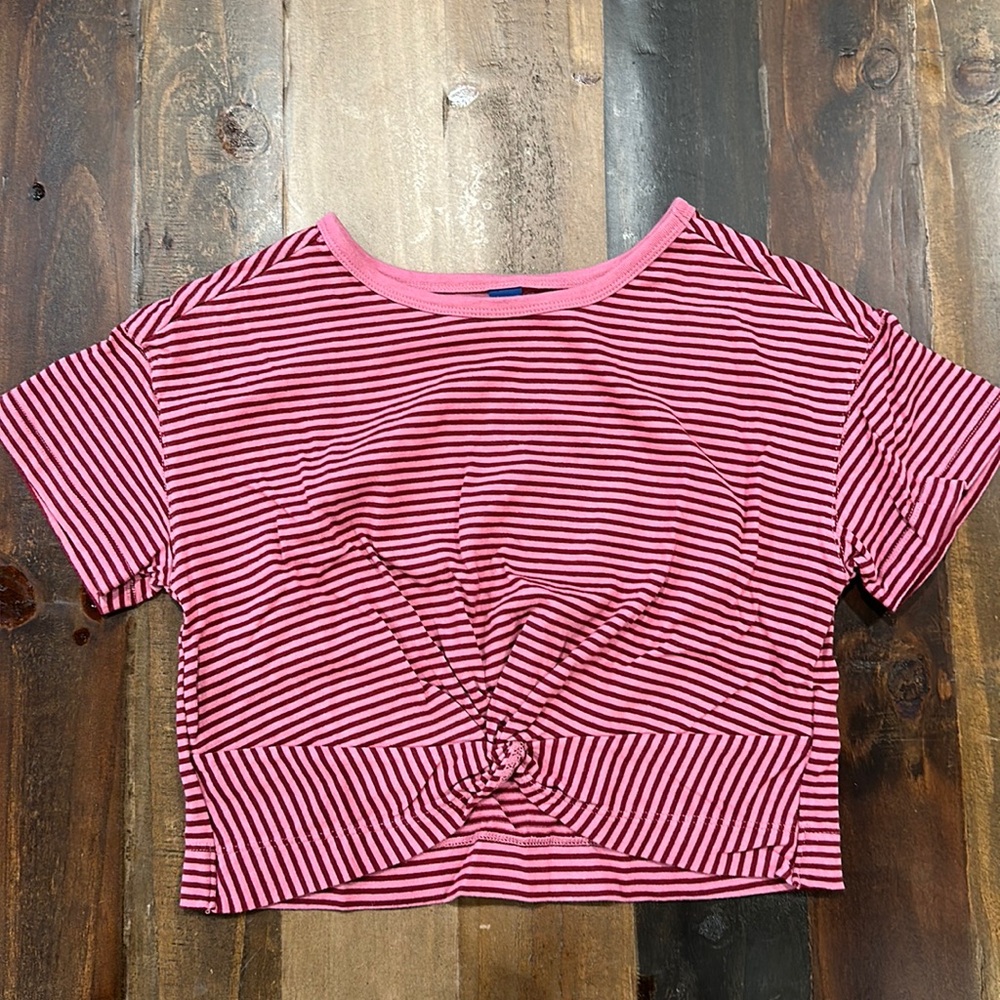 Old Navy Scoop Front Tee